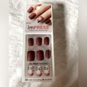 Kiss Impress Plaid Nails